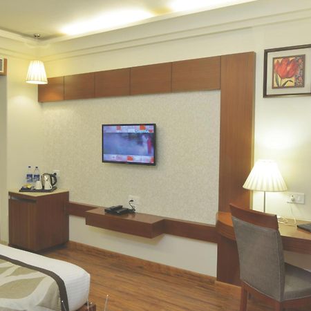 Hotel Regent Grand Nueva Delhi Exterior foto
