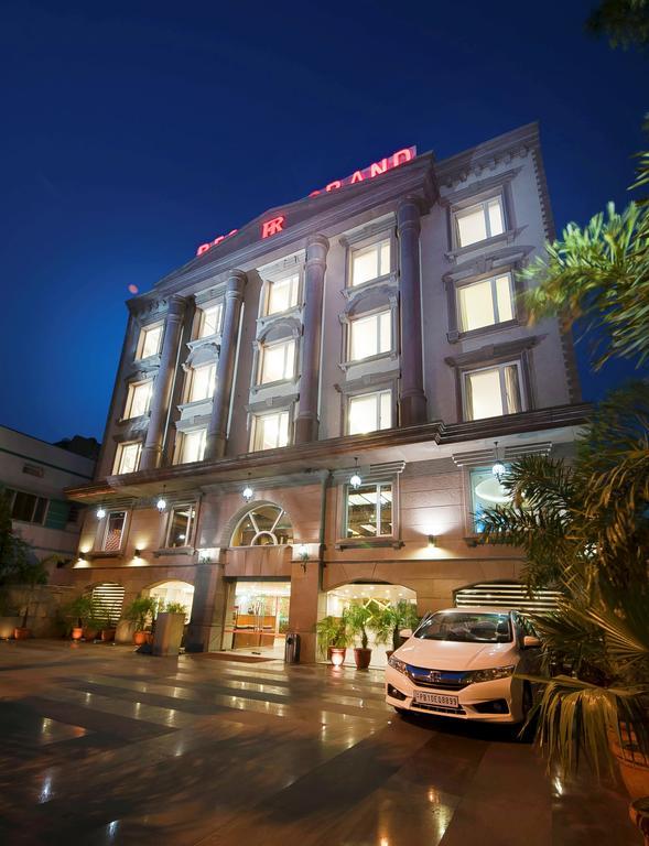 Hotel Regent Grand Nueva Delhi Exterior foto