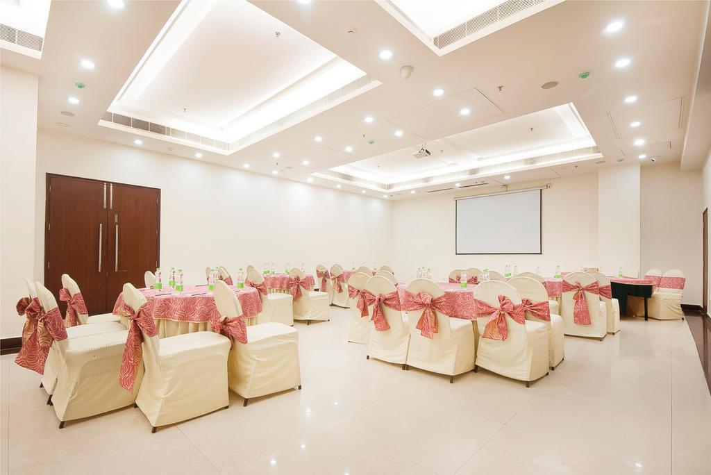 Hotel Regent Grand Nueva Delhi Exterior foto