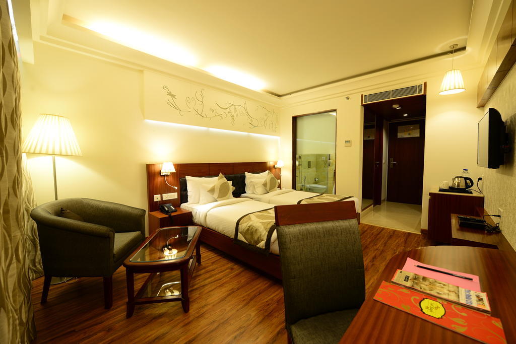 Hotel Regent Grand Nueva Delhi Exterior foto