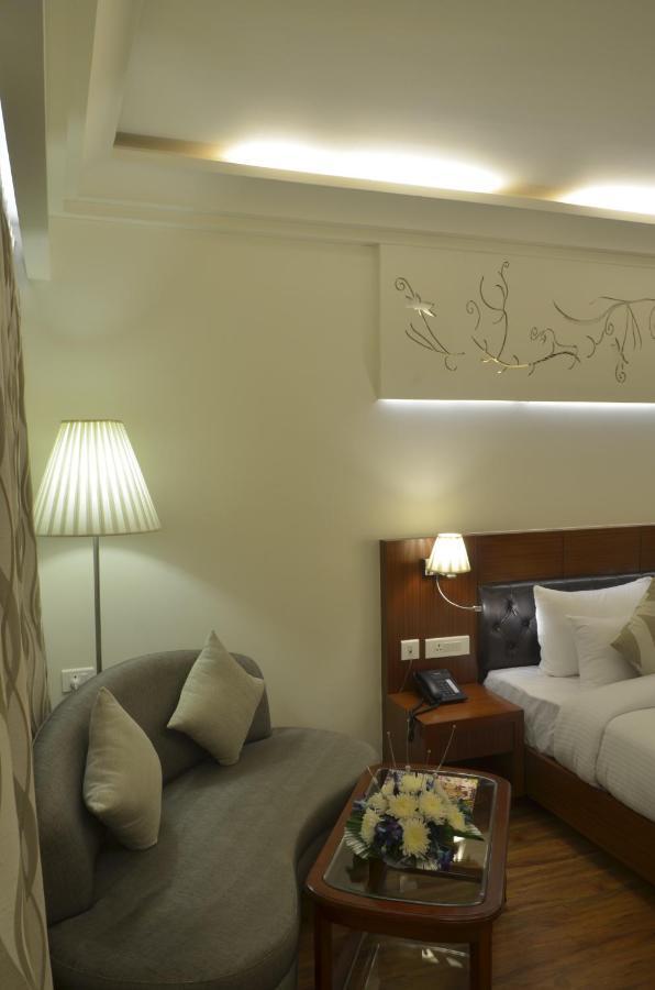 Hotel Regent Grand Nueva Delhi Exterior foto